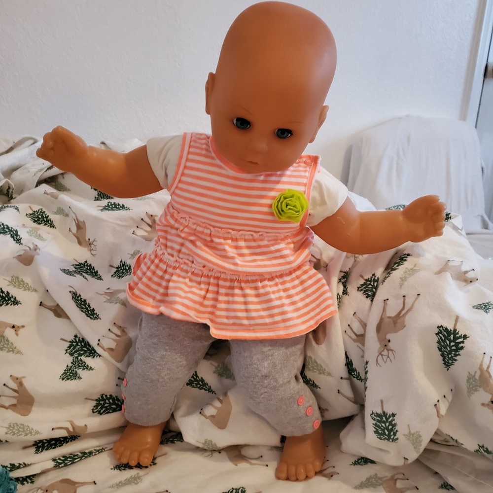 Vintage 1990's SIMBA 22" Vinyl Doll & Clothes Bundle